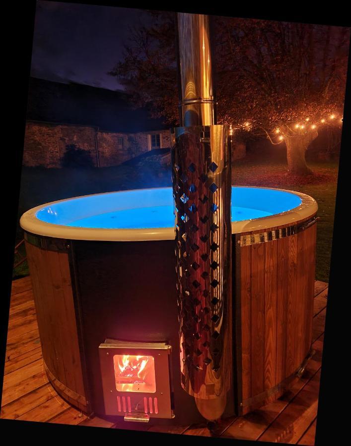 La Rhue Gites - Jacuzzi Jumilhac-le-Grand Exteriér fotografie